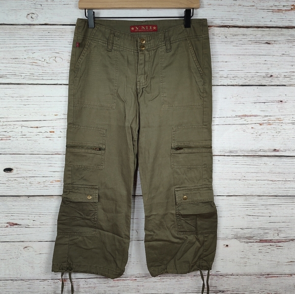 YMI Cropped Cargo Pants - Picture 2 of 11